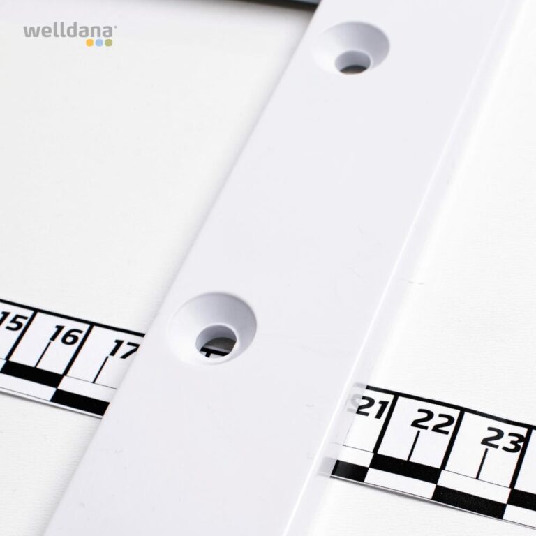 standard 205 x 210 mm.