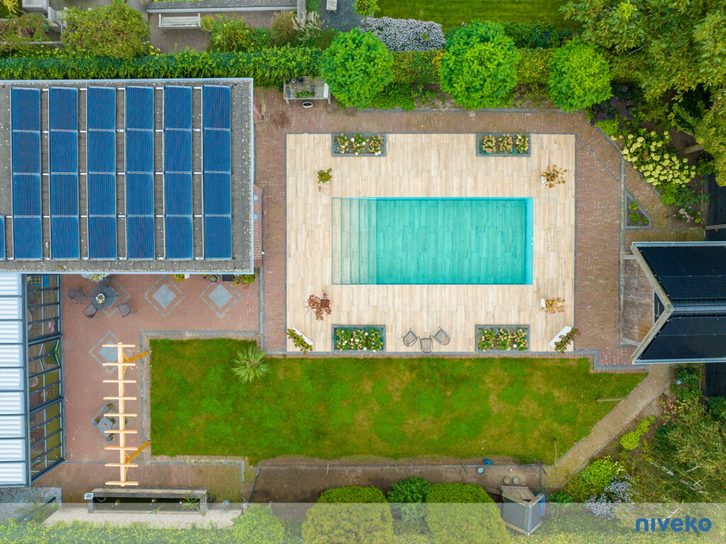 NIVEKO_MOTION_POOL_8