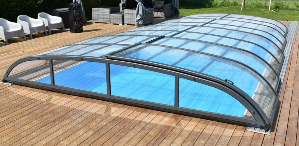 Pooltäckning